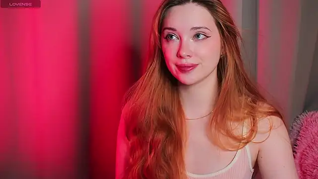 Snapshot of YourSkyAni chatting on 02/13/26, 12:23 YourSkyAni online show from 02/13/26, 12:23