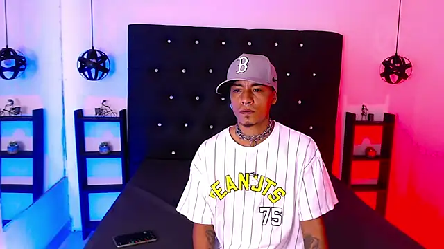 Mowgli FFun online show from 09/23/25, 03:09