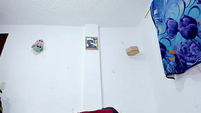 Snapshot of Agata_prg chatting on 10/14/25, 09:37 Agata prg online show from 10/14/25, 09:37