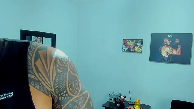 SamirHazard97 online show from 11/18/25, 08:57