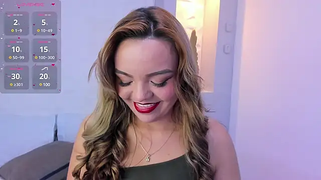 EmilyRouss  online show from 01/24/25, 07:18