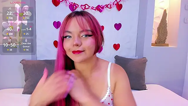 EmilyRouss  online show from 02/19/25, 07:16