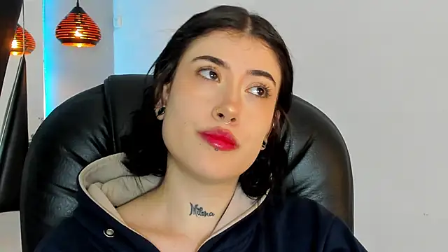 melody suarez online show from 01/03/25, 07:29