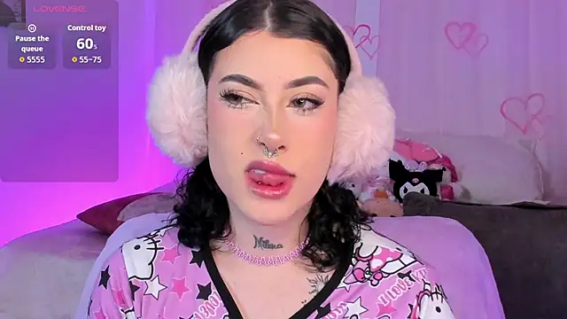 melody suarez online show from 11/02/25, 10:23