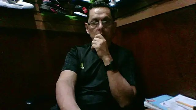 MarcusKelvin online show from 10/24/25, 11:50