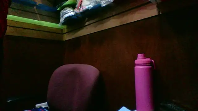 MarcusKelvin online show from 10/29/25, 01:46