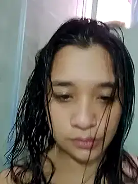 Cristal moon1 online show from 10/21/25, 05:46