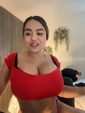 Snapshot of valeria2019hot chatting on 03/05/26, 02:13 valeria2019hot online show from 03/05/26, 02:13