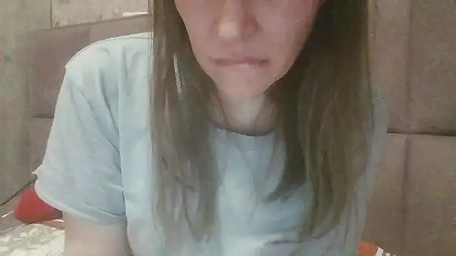 Snapshot of Sladkiegubki chatting on 02/12/25, 01:19 Sladkiegubki online show from 02/12/25, 01:19