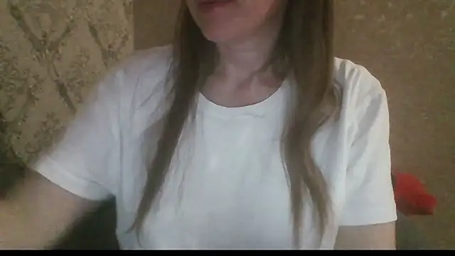 Snapshot of Sladkiegubki chatting on 12/01/25, 09:53 Sladkiegubki online show from 12/01/25, 09:53