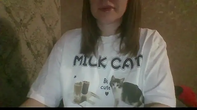 Snapshot of Sladkiegubki chatting on 01/09/26, 10:44 Sladkiegubki online show from 01/09/26, 10:44