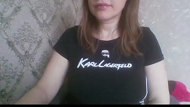 Snapshot of Sladkiegubki chatting on 02/19/26, 07:59 Sladkiegubki online show from 02/19/26, 07:59