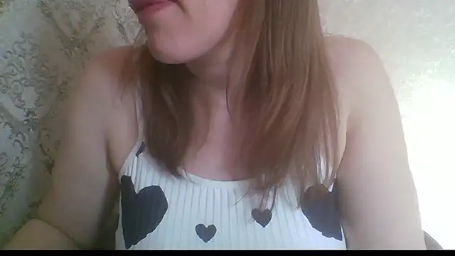 Snapshot of Sladkiegubki chatting on 03/10/26, 07:46 Sladkiegubki online show from 03/10/26, 07:46