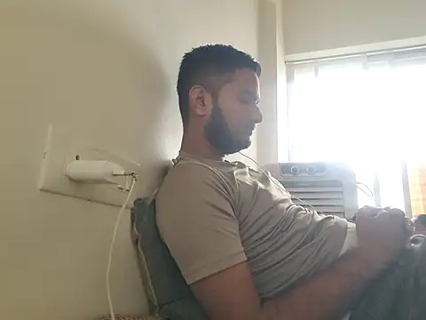 Jonrobinso online show from 06/23/26, 04:54