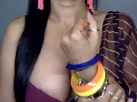 Snapshot of cute_sweeetu chatting on 03/05/25, 09:27 cute sweeetu online show from 03/05/25, 09:27