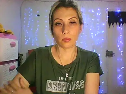 alixia81 online show from 02/26/25, 02:26