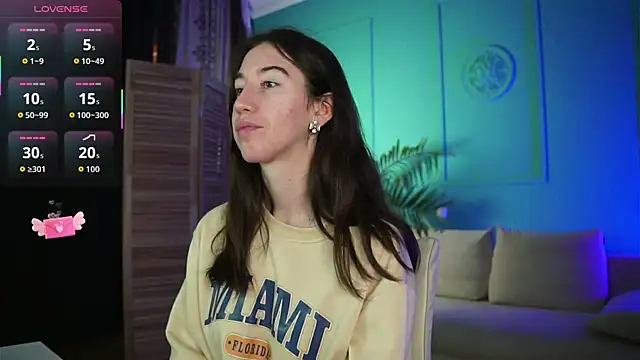 Belle Via online show from 11/15/25, 06:26