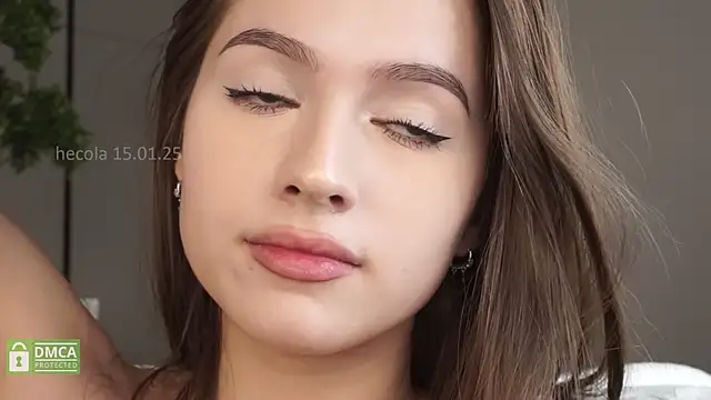 Snapshot of hecola chatting on 01/15/25, 05:26 hecola online show from 01/15/25, 05:26