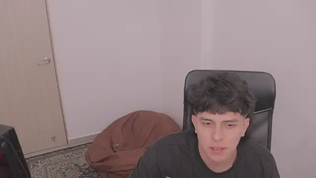 Tony Hoffa online show from 12/01/25, 06:13