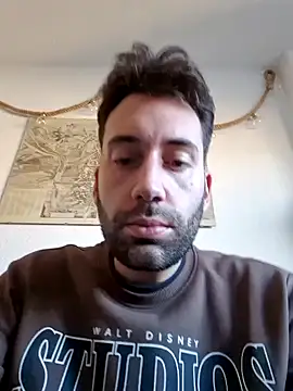 Snapshot of espanolmadrid chatting on 12/29/24, 08:55 espanolmadrid online show from 12/29/24, 08:55