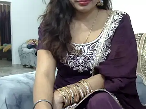 Snapshot of mishi_kaur chatting on 12/27/24, 05:09 mishi kaur online show from 12/27/24, 05:09