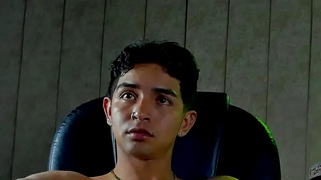 Snapshot of Muichiro_tokito1 chatting on 11/08/25, 03:50 Muichiro tokito1 online show from 11/08/25, 03:50