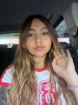 Snapshot of amanda-medrano1 chatting on 03/11/25, 05:57 amanda-medrano1 online show from 03/11/25, 05:57