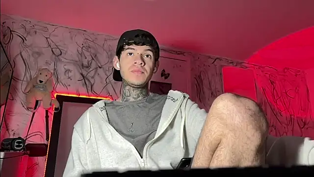 Saturno v online show from 02/04/25, 11:49