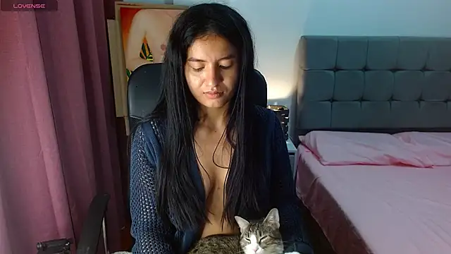 ChloeSanchezx online show from 02/28/25, 11:23