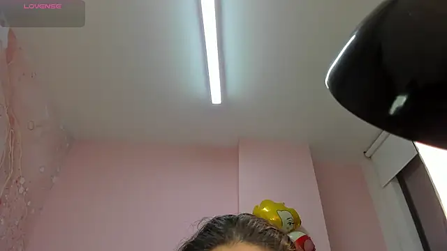 soyzarahtorres online show from 09/24/25, 11:19