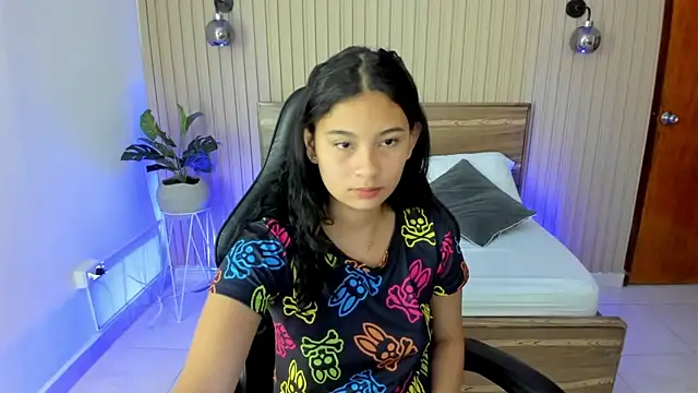 Snapshot of melody_flowers chatting on 01/07/25, 12:09 melody flowers online show from 01/07/25, 12:09