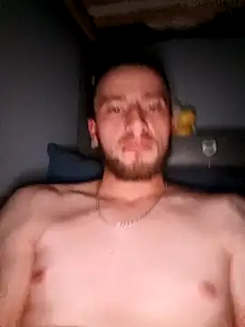 Snapshot of wariacik0024 chatting on 09/26/25, 10:47 wariacik0024 online show from 09/26/25, 10:47