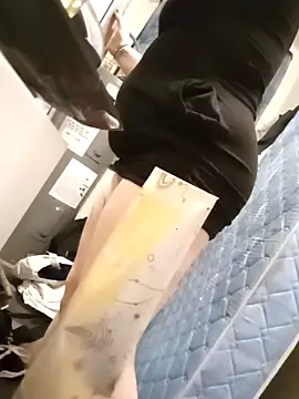 Snapshot of lilbishmiss chatting on 02/05/25, 07:50 lilbishmiss online show from 02/05/25, 07:50