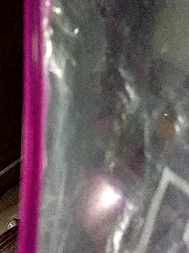 Snapshot of lilbishmiss chatting on 10/20/25, 12:11 lilbishmiss online show from 10/20/25, 12:11