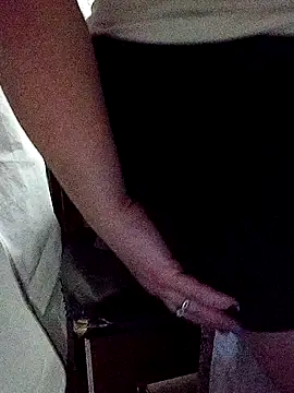 Snapshot of lilbishmiss chatting on 10/20/25, 05:24 lilbishmiss online show from 10/20/25, 05:24