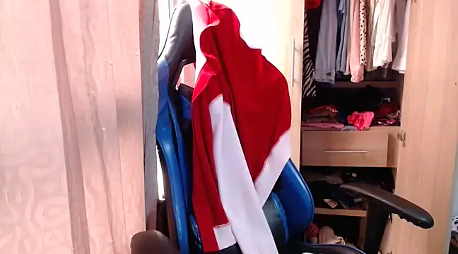 Erotic latina online show from 02/21/25, 09:32