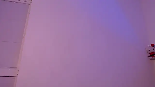 Snapshot of isabella_jazz chatting on 02/15/25, 03:20 isabella jazz online show from 02/15/25, 03:20