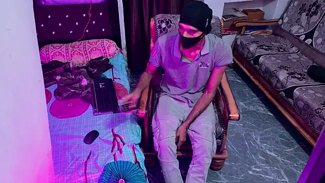 Habibi big b online show from 11/03/25, 08:15