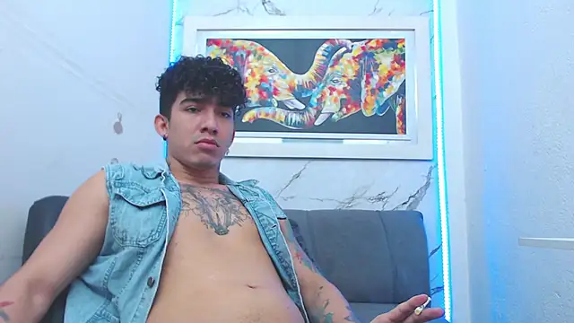 targuerian22 online show from 12/13/25, 10:26