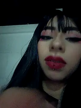 Snapshot of hanna__azumi chatting on 02/06/25, 06:51 hanna azumi online show from 02/06/25, 06:51