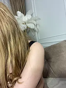 GraceCarther online show from 02/27/25, 09:58