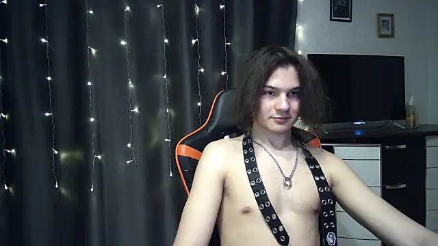 Snapshot of sweet_lucifer666 chatting on 03/19/25, 04:34 sweet lucifer666 online show from 03/19/25, 04:34