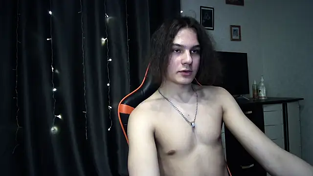 Snapshot of sweet_lucifer666 chatting on 03/21/25, 09:23 sweet lucifer666 online show from 03/21/25, 09:23