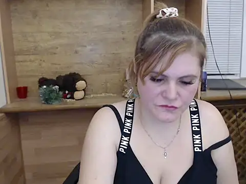 Snapshot of DaniellaKiss chatting on 02/08/26, 10:24 DaniellaKiss online show from 02/08/26, 10:24