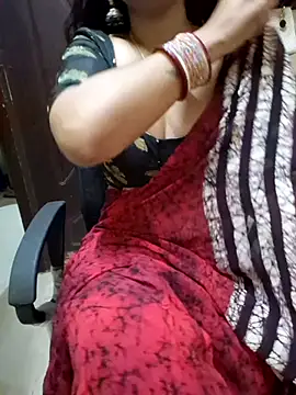 Snapshot of Roja-Telugu777 chatting on 03/21/25, 01:13 Roja-Telugu777 online show from 03/21/25, 01:13