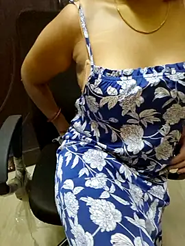 Snapshot of Roja-Telugu777 chatting on 03/22/25, 06:03 Roja-Telugu777 online show from 03/22/25, 06:03