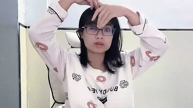 Honey-cici online show from 12/06/24, 08:15