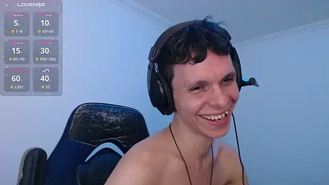 bryamado69 online show from 12/16/25, 06:18