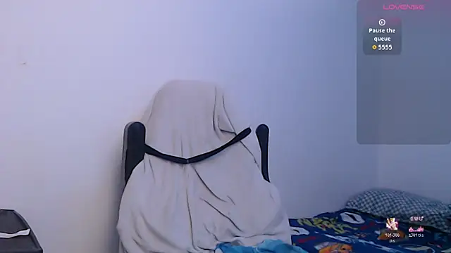 bryamado69 online show from 04/28/26, 03:06