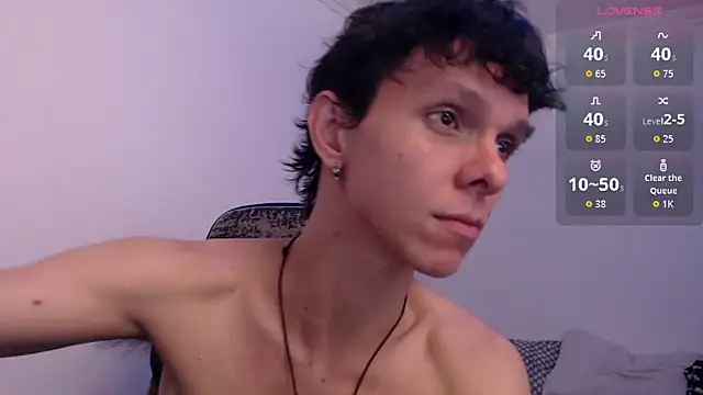 Snapshot of bryamado69 chatting on 05/13/26, 06:11 bryamado69 online show from 05/13/26, 06:11